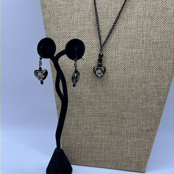 Black Heart Pendant Necklace and Earrings with Floral Design Black Chain link - Picture 11 of 11